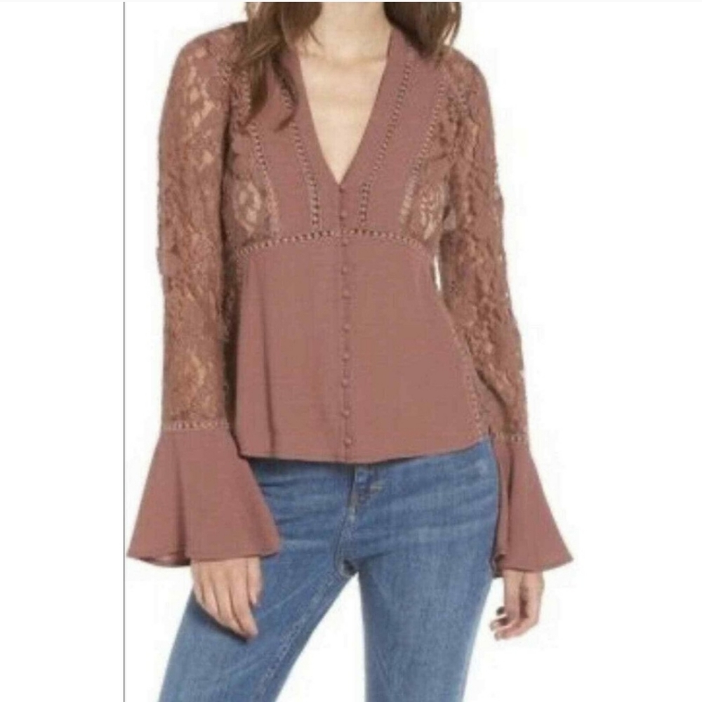 ASTR The Label Halle Lace Bell Sleeve Blouse in Mauve